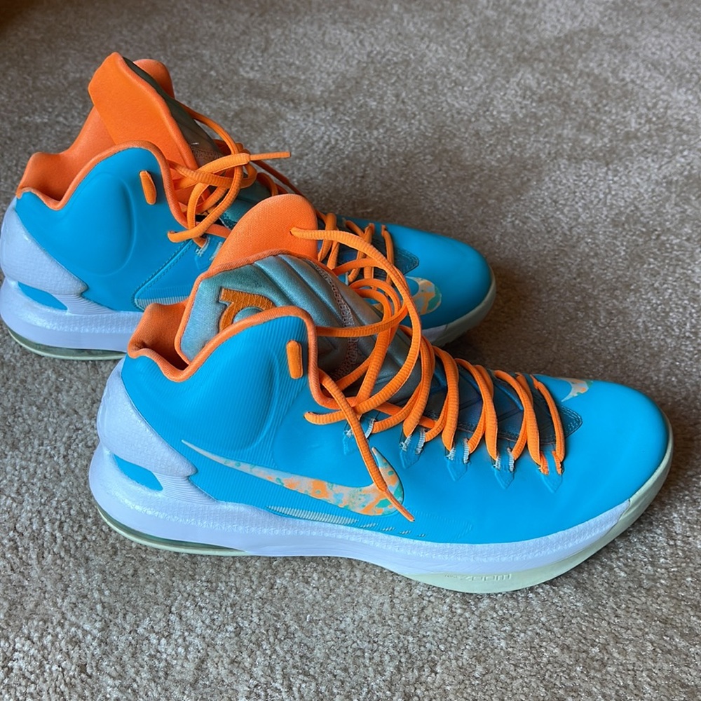 Nike KD, EUC Sneakers, Size 11
